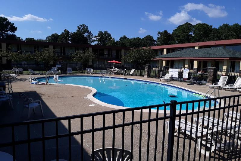 Отель Budgetel Inn   Phenix City