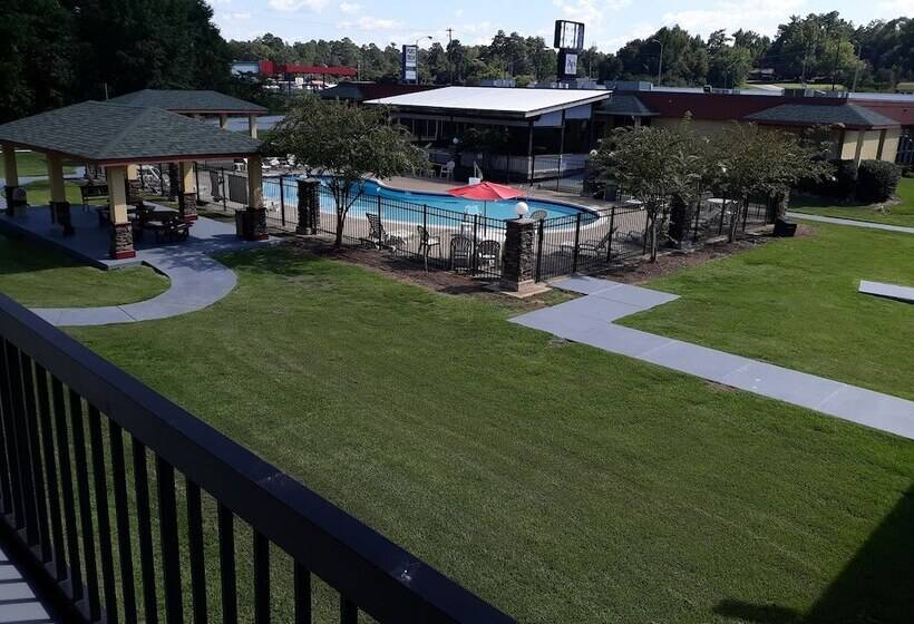 Отель Budgetel Inn   Phenix City