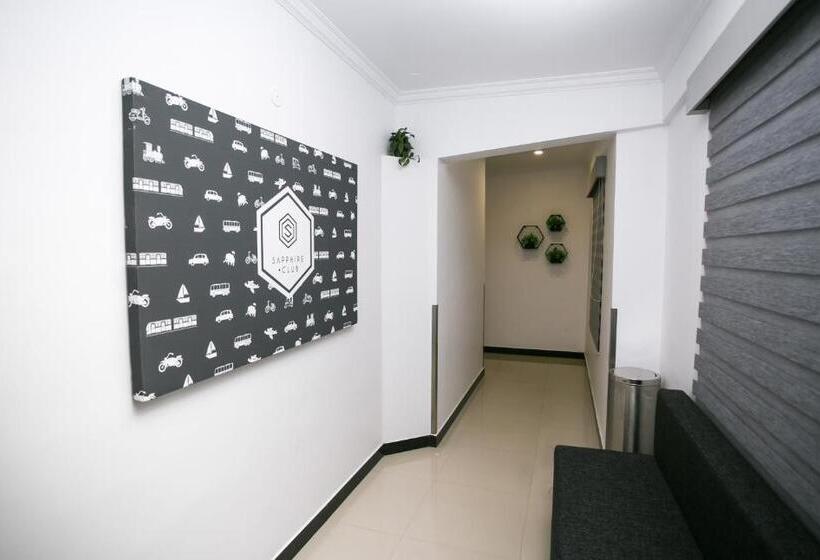 Отель Sapphire Club Metro