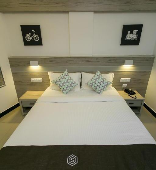 Отель Sapphire Club Metro