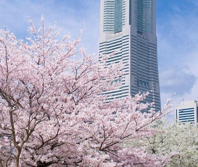 The Kahala Hotel & Resort Yokohama