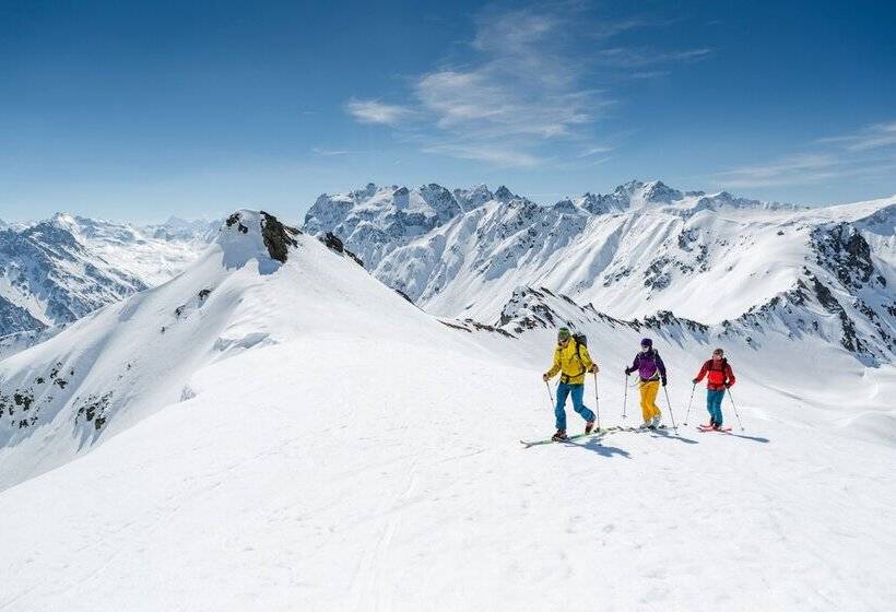 호텔 Tui Blue Montafon