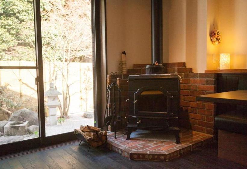 膳宿费 Miyajima Fujinoya Female Only