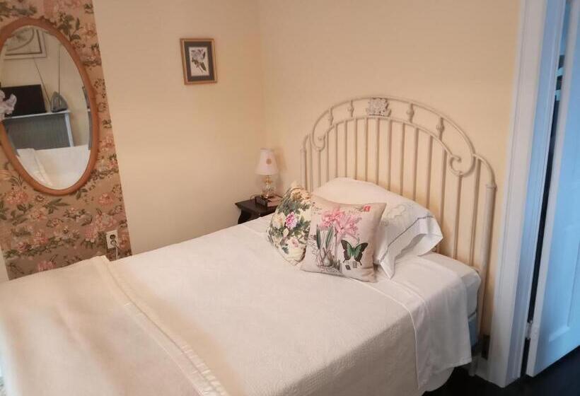 پانسیون The Guest House At The Regina House Tea Room