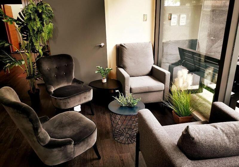 هاستل Bluewater Hotel Xpark Gloria Outlets Taoyuan Baseball Stadium