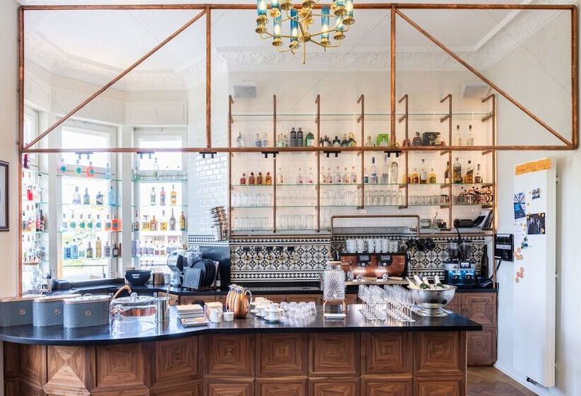 فندق Hôtel Villa Raab