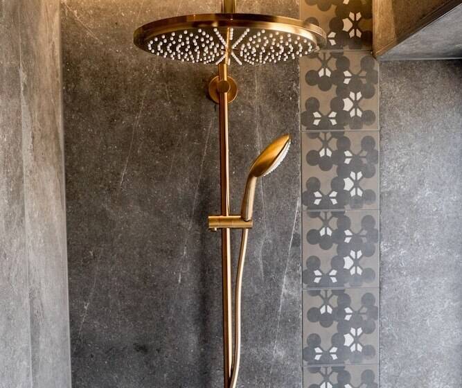 فندق Hôtel Villa Raab