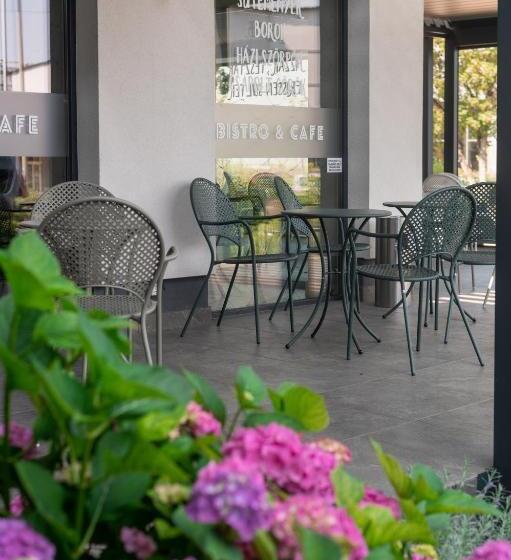 בית מלון כפרי Lignum