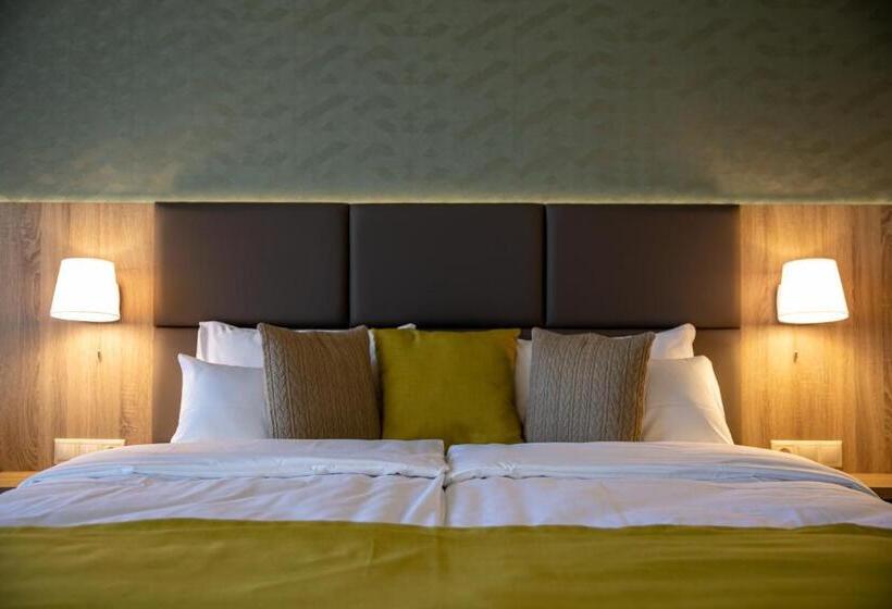 בית מלון כפרי Lignum