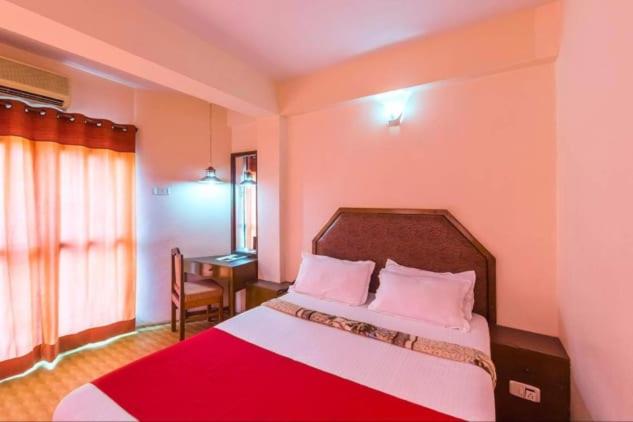 فندق Mainak & Health Club