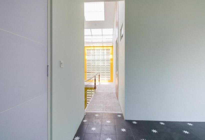 펜션 Reddoorz Near Umy Yogyakarta 3