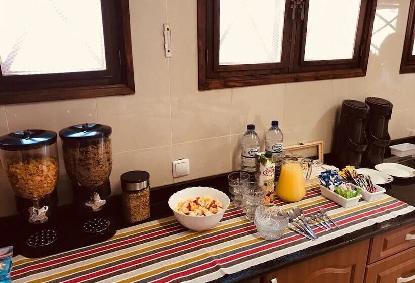 Polana Guest House And Apartments