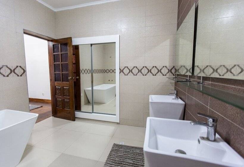 Polana Guest House And Apartments