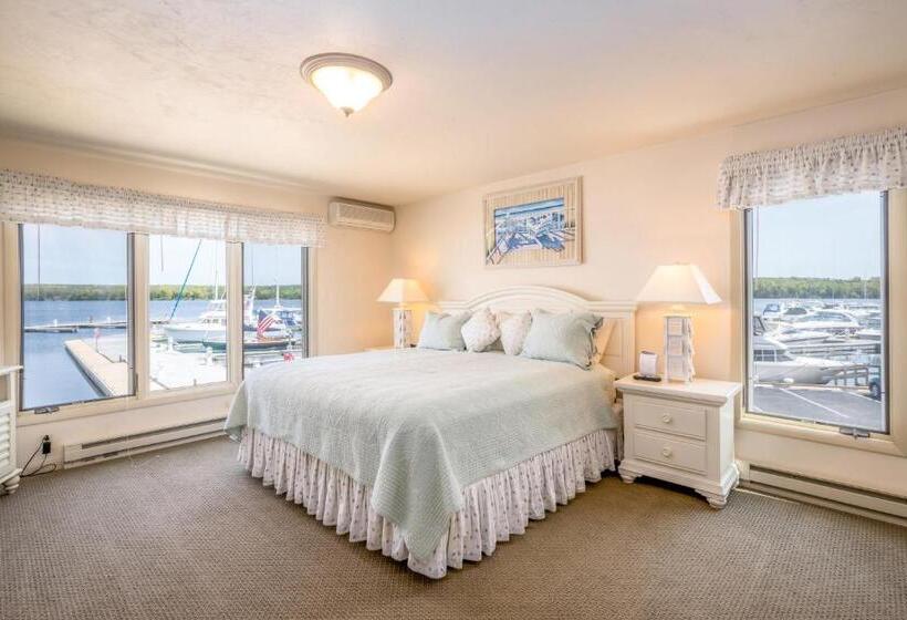 فندق صغير Harbor Guest House