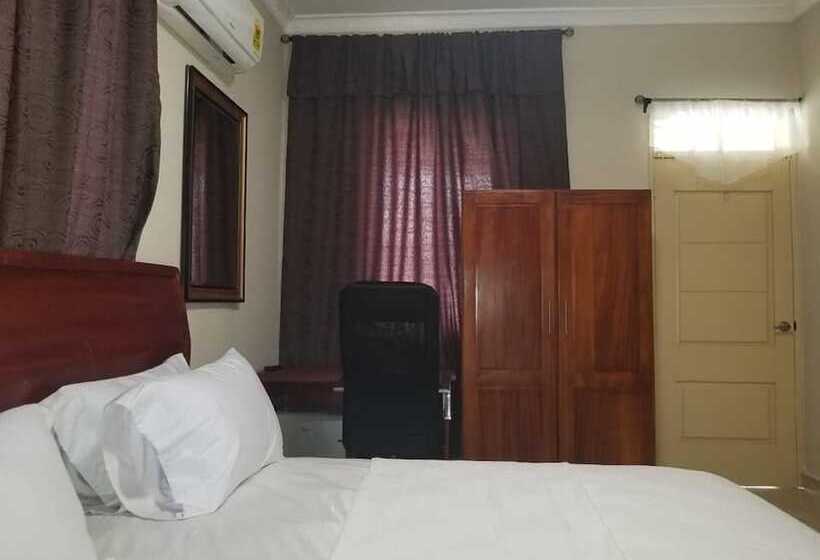 تختخواب و صبحانه Balance Sheet