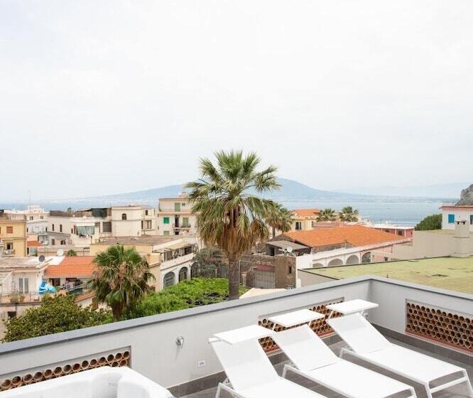 민박 Don Giulio Luxurys Jacuzzi