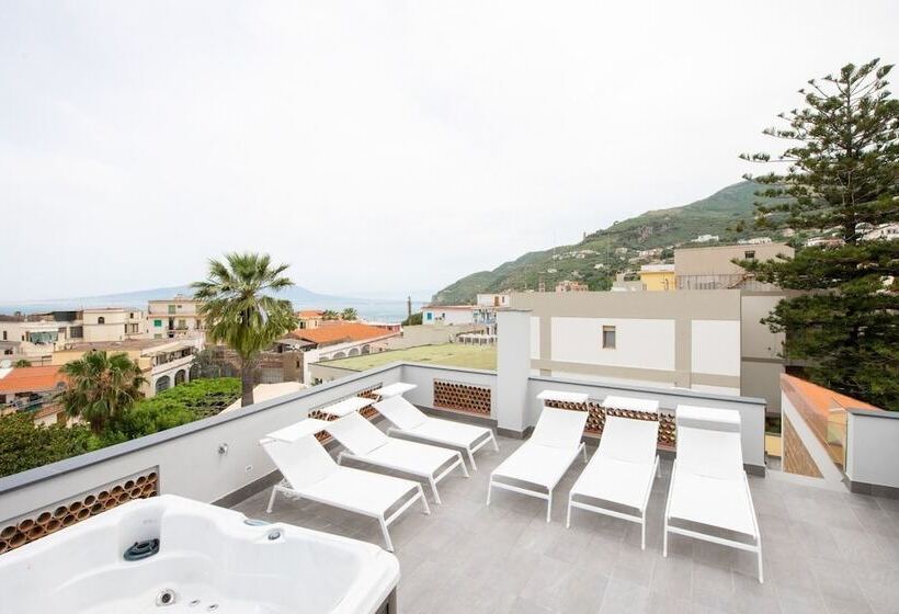 민박 Don Giulio Luxurys Jacuzzi