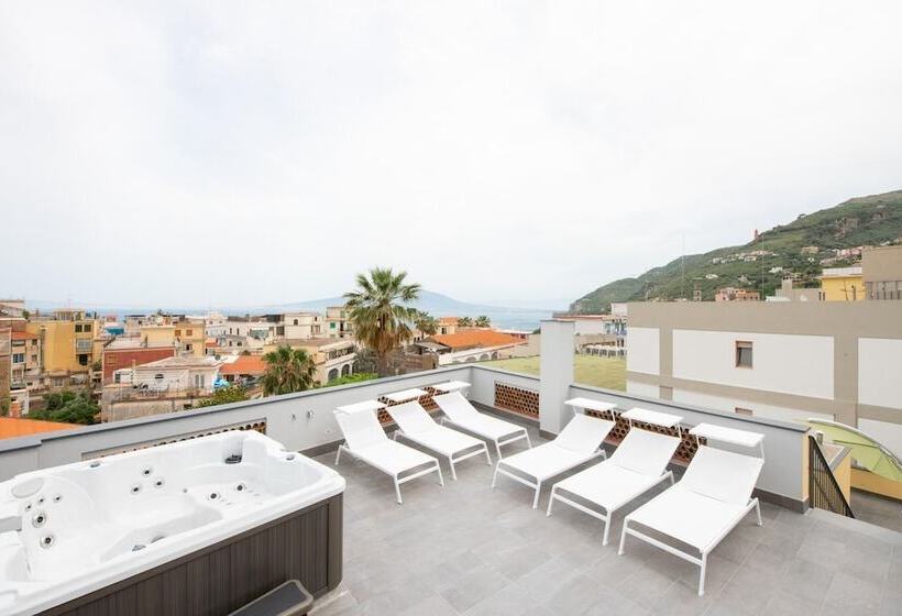 민박 Don Giulio Luxurys Jacuzzi