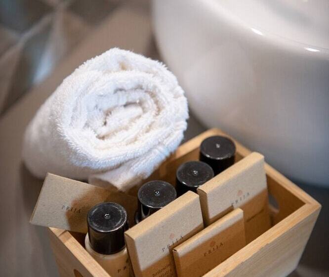 민박 Don Giulio Luxurys Jacuzzi