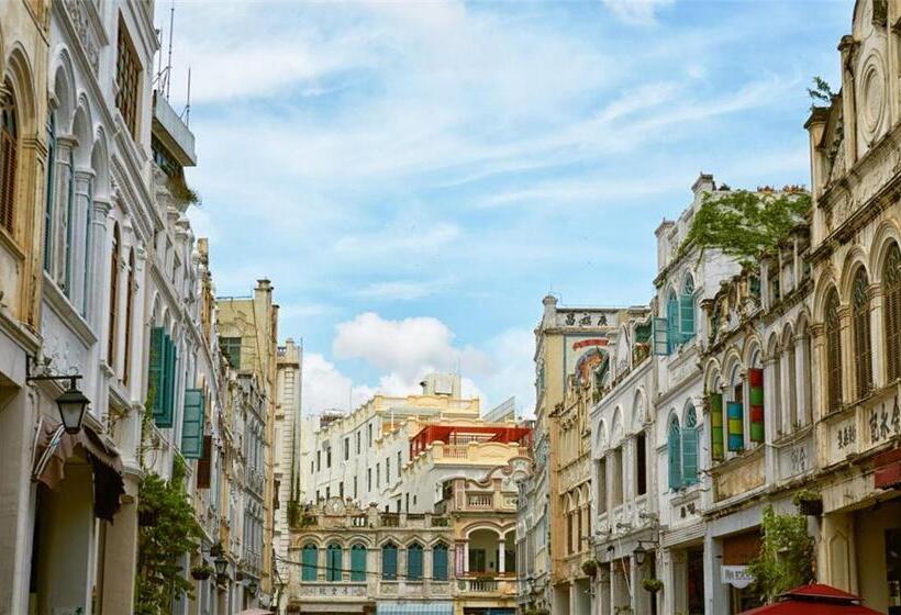 هتل Care Residential