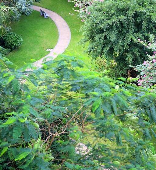 هتل Care Residential