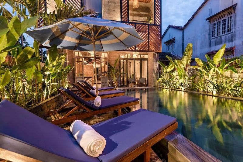 هتل Tropical Home Villa