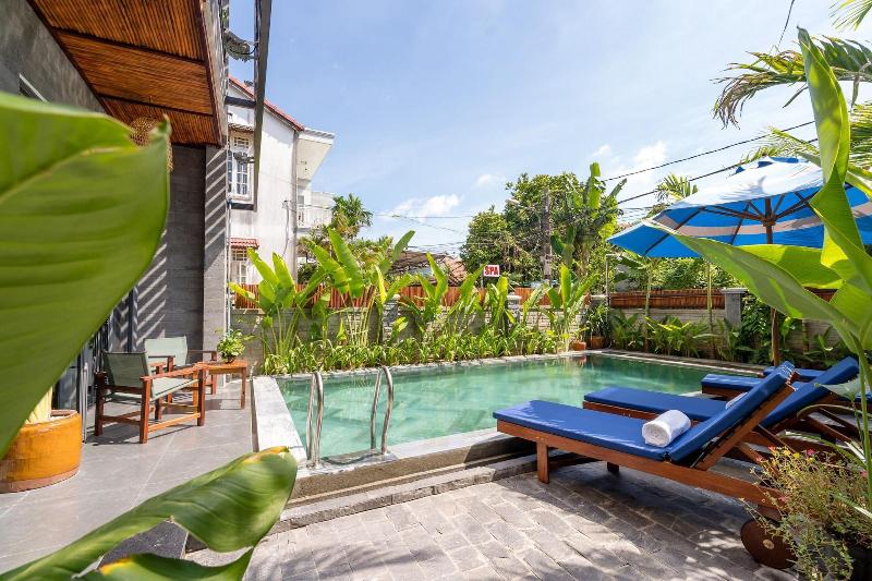 هتل Tropical Home Villa