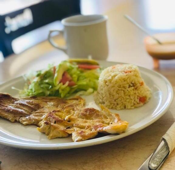 فندق Y Restaurante Villas Del Sol Jalpan