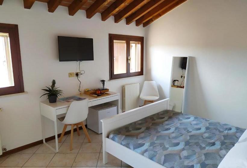 ペンション Carducci 49