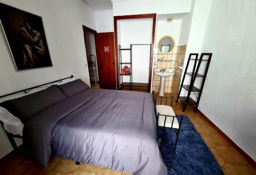 פנסיון El Karmelet