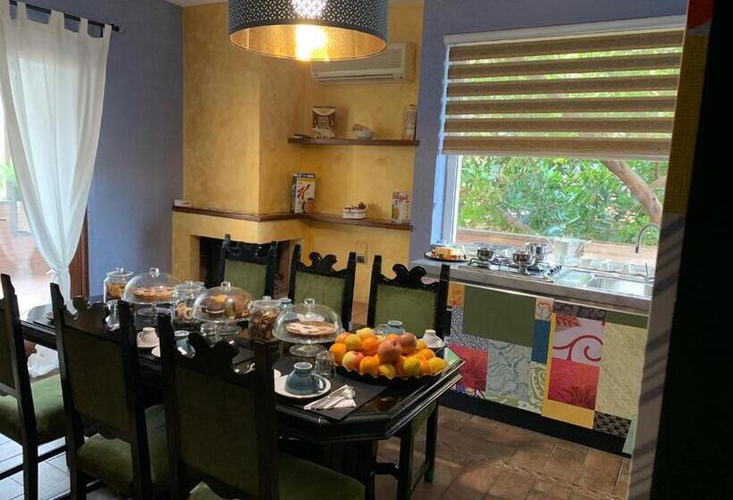 ペンション Fiumicino A57 Banano