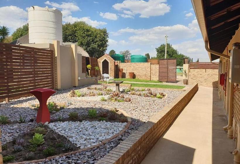 ペンション La Bendicion