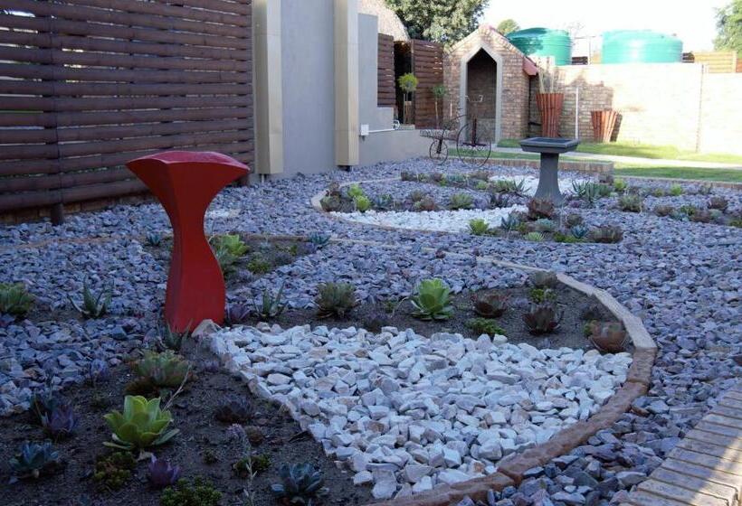 ペンション La Bendicion