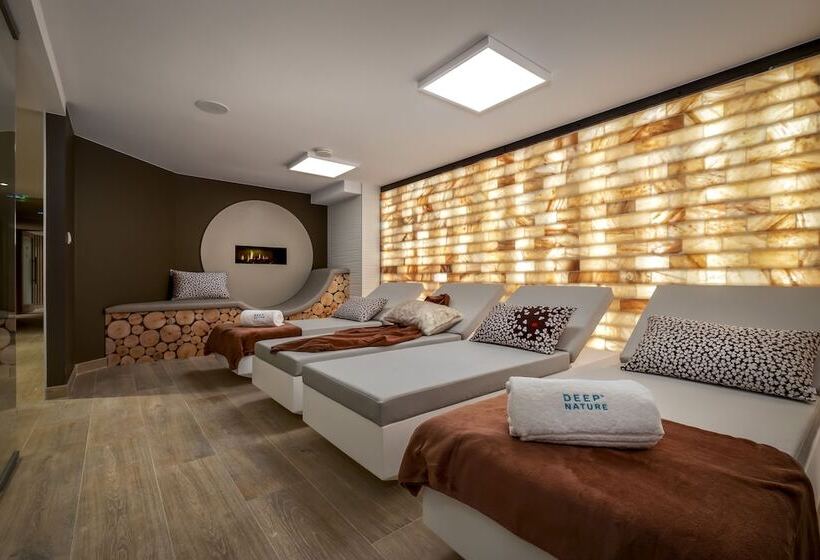 Pierre & Vacances Premium L Hévana