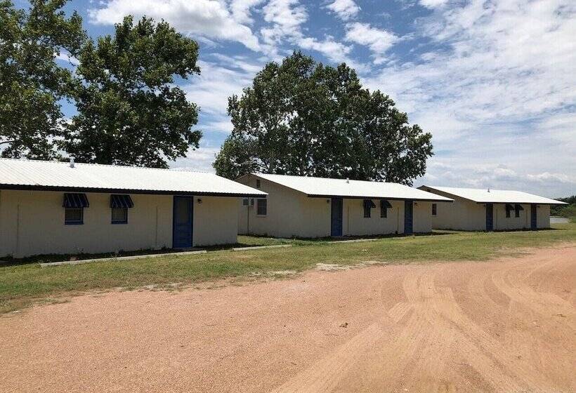 호스텔 Oasis Lake Buchanan