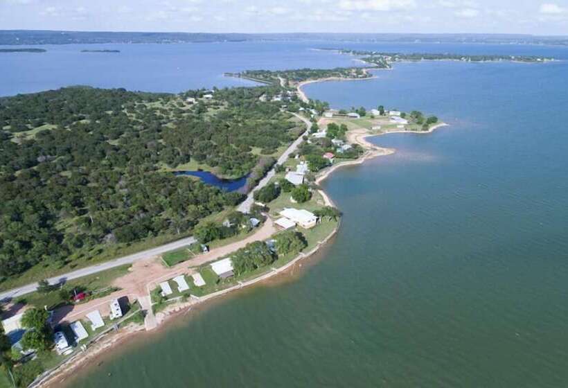 호스텔 Oasis Lake Buchanan