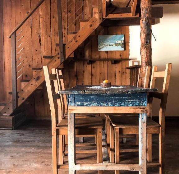 Общежитие Visaisa Taverna & Foresteria