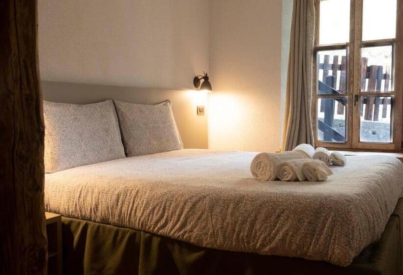 Общежитие Visaisa Taverna & Foresteria