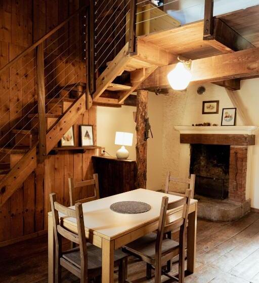 Общежитие Visaisa Taverna & Foresteria