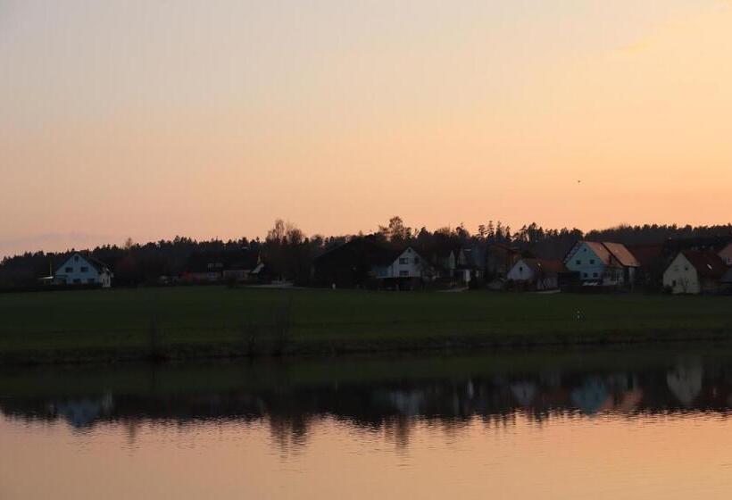 ユースホステル Zur Altmühlquelle