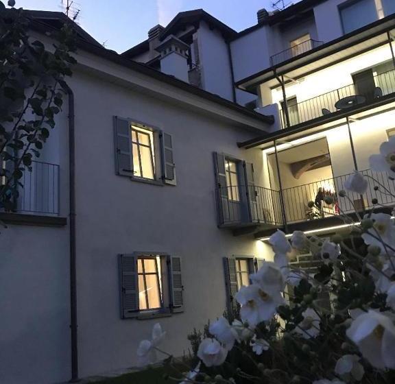 مبيت وإفطار Maison Alliod