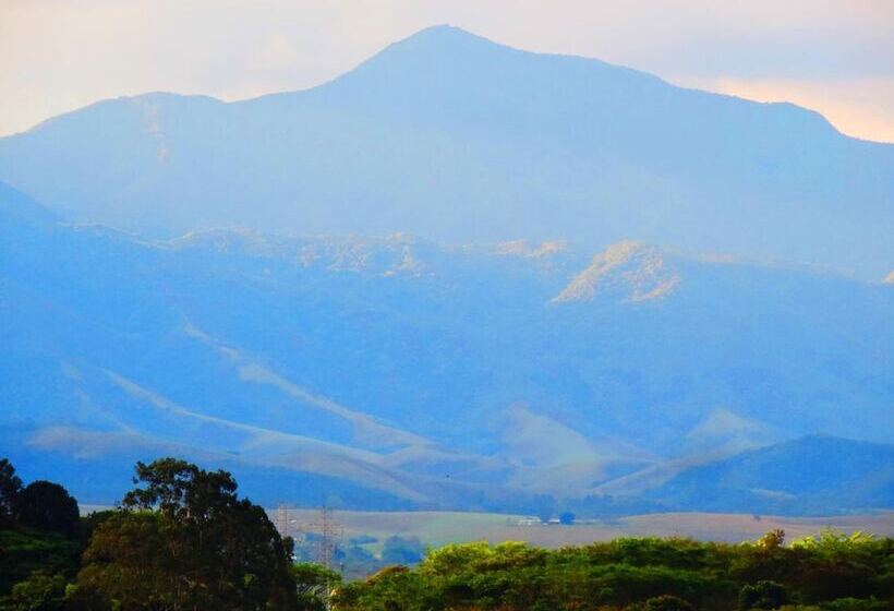 ホテル Bike Taubate