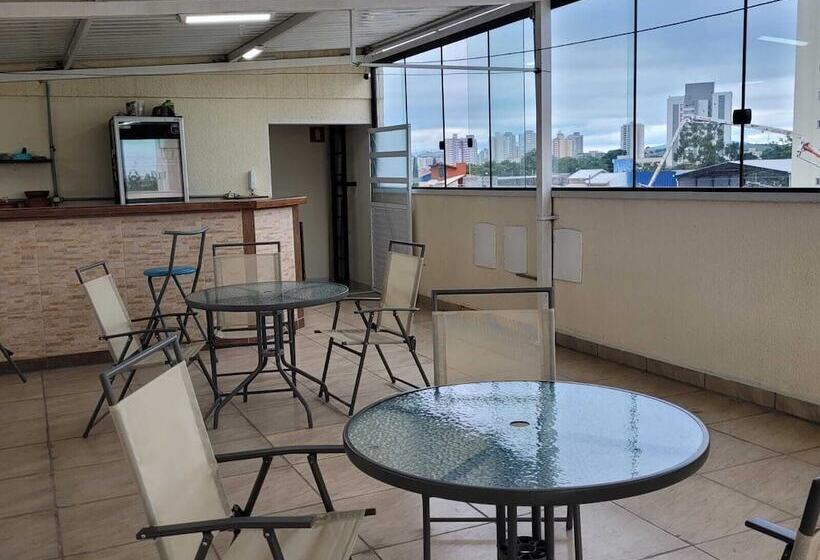 ホテル Bike Taubate