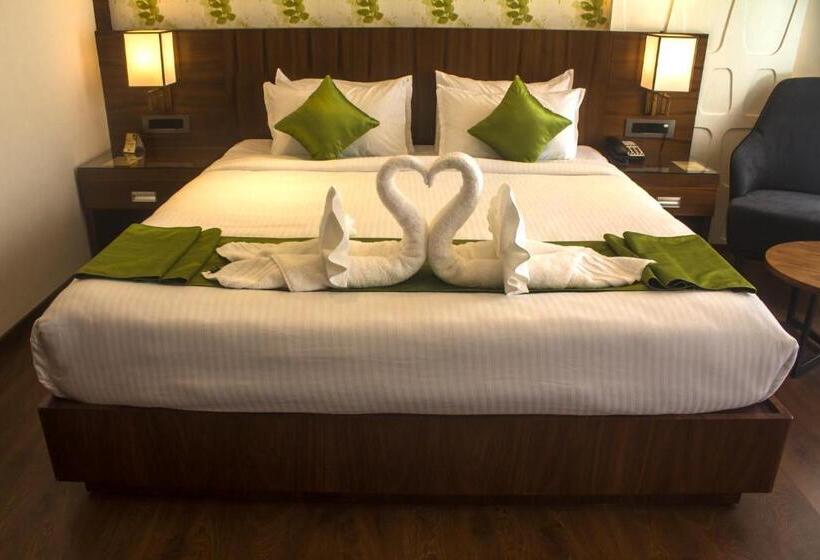 酒店 Ceasar Palace Kottayam