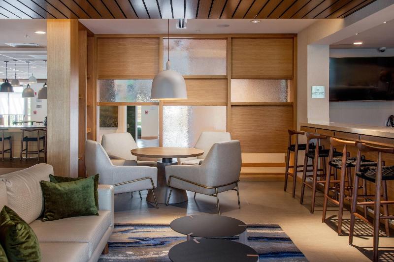 هتل Fairfield Inn & Suites By Marriott Little Rock Airport