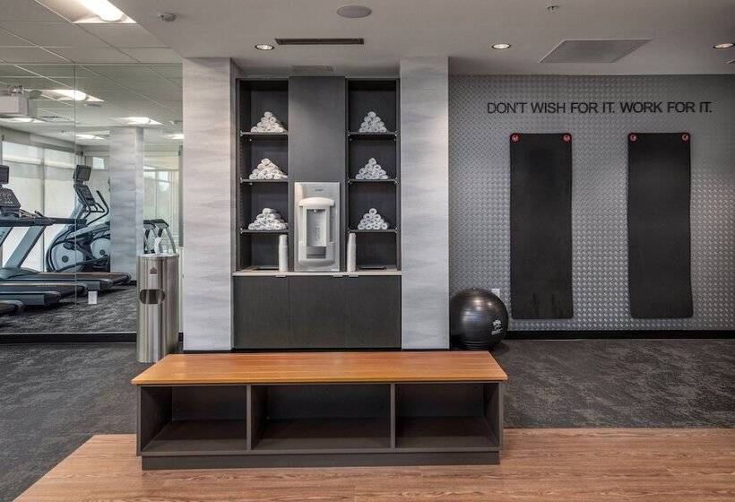 هتل Fairfield Inn & Suites By Marriott Little Rock Airport