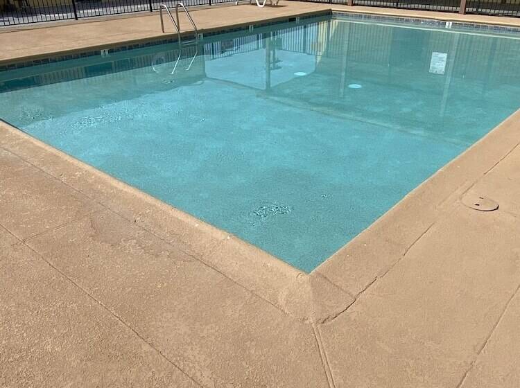 فندق Gila Bend Lodge