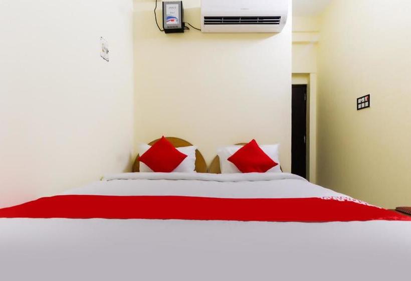 酒店 Oyo 44617 Lassee Plaza Saver