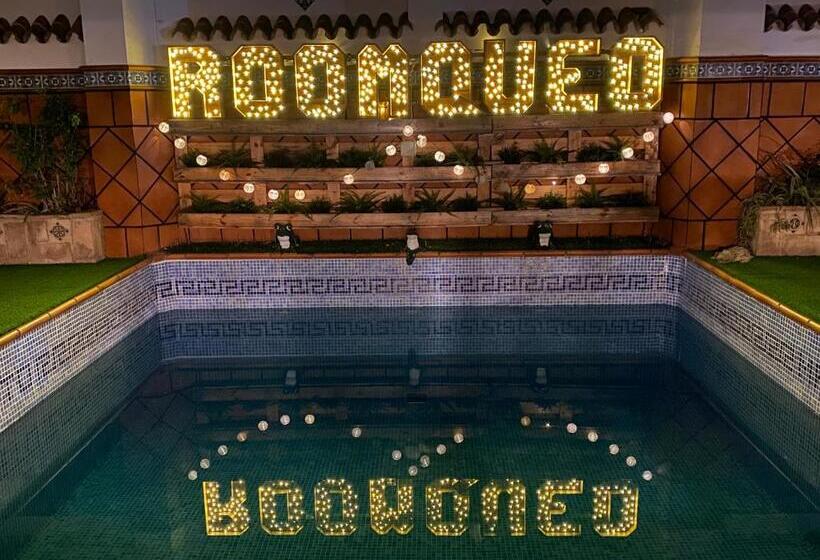 ホテル Roomqueo Only Adults