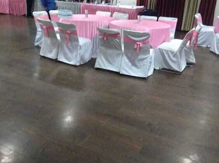 בית מלון כפרי Rudra Continental Rudrapur